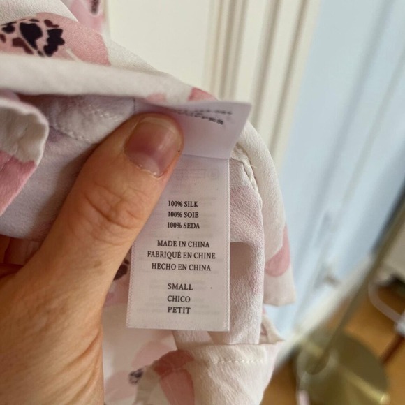 Rails Floral 100% Silk Long‎ Sleeve Button-Down Blouse – Size S - Picture 7 of 7